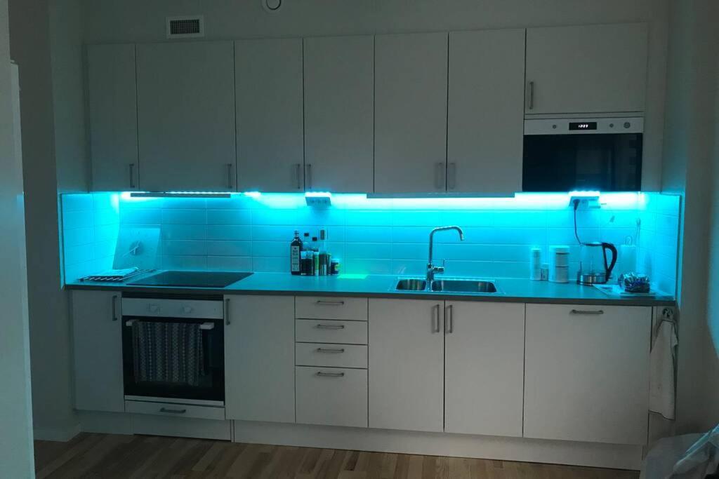 Homestay - Private Room In An Apartment Γκέτεμποργκ Εξωτερικό φωτογραφία